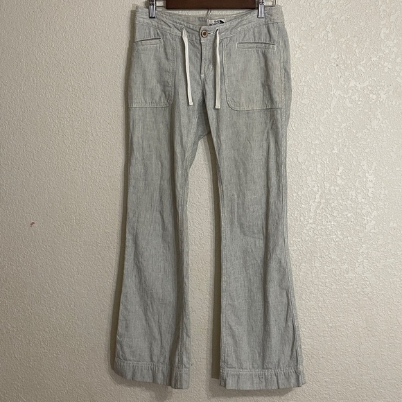 The North Face Other - The North Face women’s Drawstring Chinos